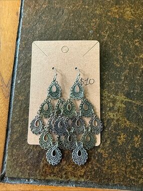 Boho Teardrop Filigree Chandelier Earrings - Silver Tone